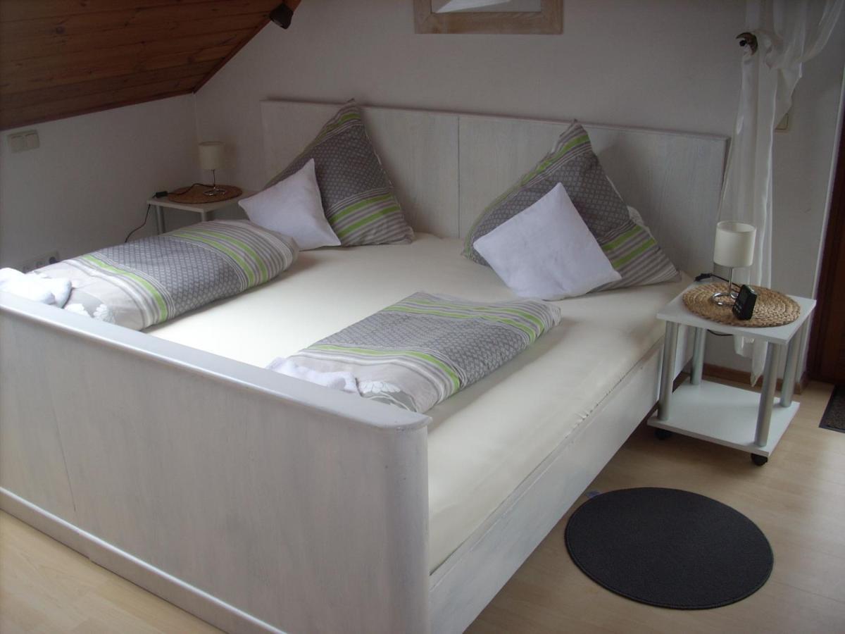Ferienwohnung Lahntal/Taunus Huttenberg Экстерьер фото
